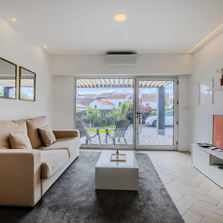 Πανσιόν Guestready - Charming Retreat With Garden Ribeira Grande