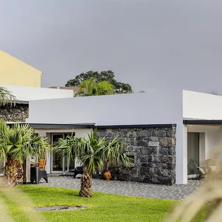 Guestready - Charming Retreat With Garden 4* Ribeira Grande