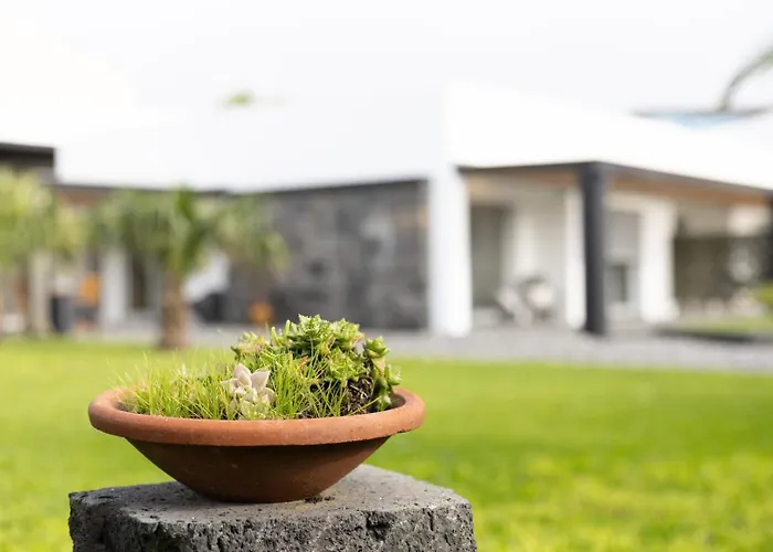 Pensjonat Guestready - Charming Retreat With Garden