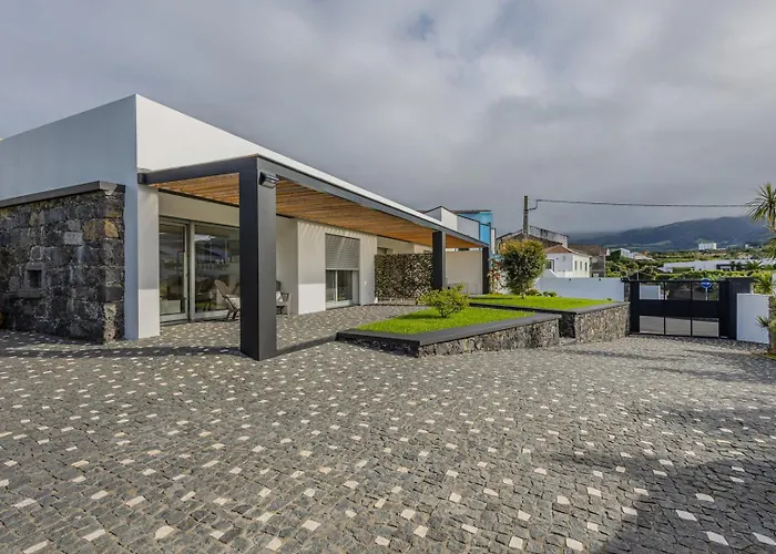 Guestready - Charming Retreat With Garden Ribeira Grande