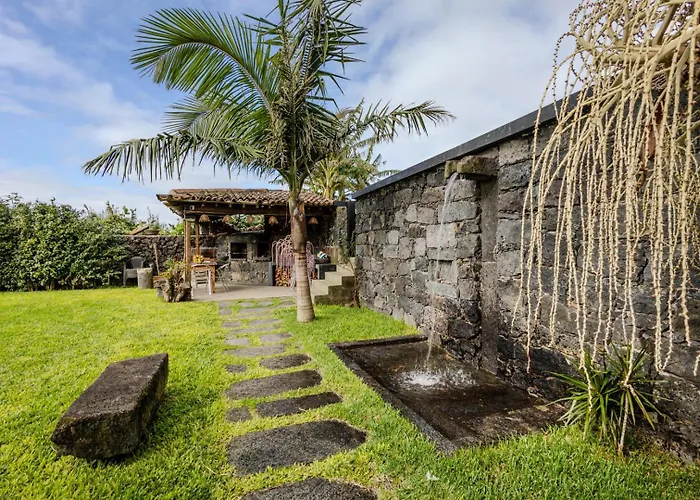 Guestready - Charming Retreat With Garden هيبيرا غْريندي