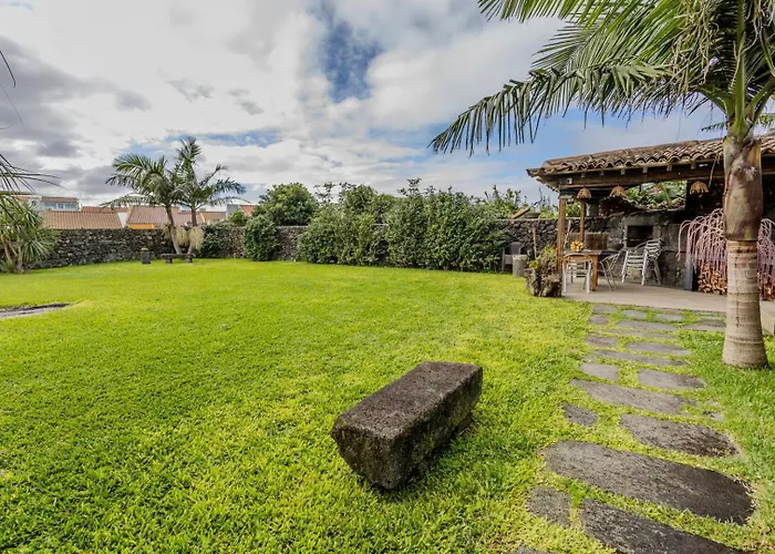 Pensjonat Guestready - Charming Retreat With Garden 4*