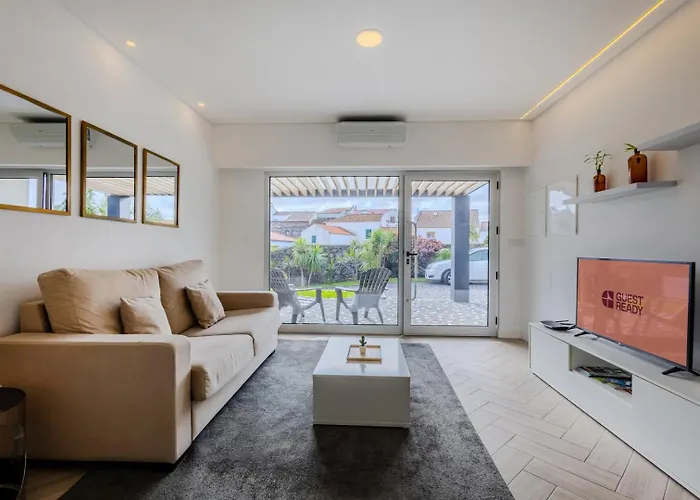 بيت ضيافة Guestready - Charming Retreat With Garden هيبيرا غْريندي