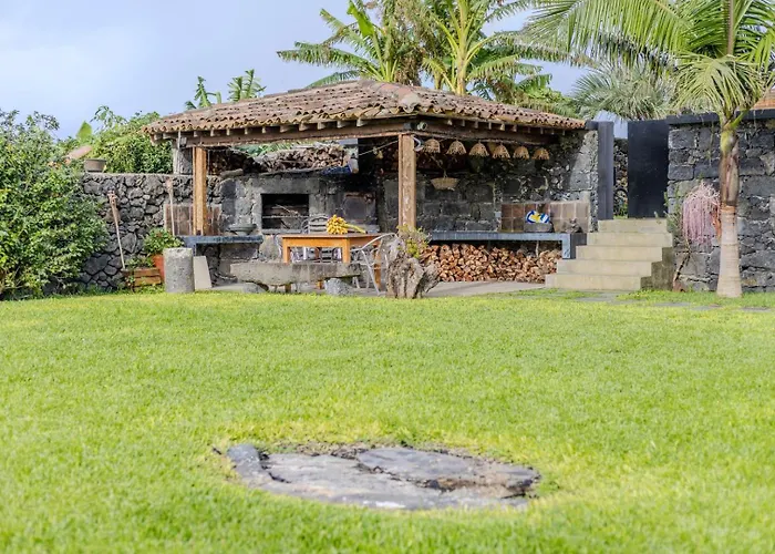 Guestready - Charming Retreat With Garden 4* Ribeira Grande